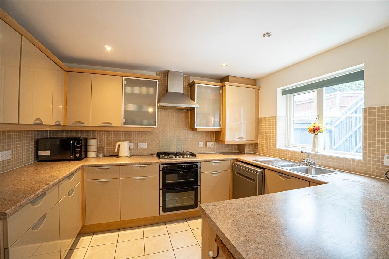 Lydd Close, St. Leonards-On-Sea, photo 3