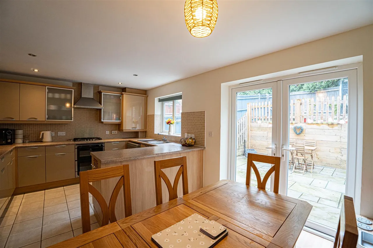 Lydd Close, St. Leonards-On-Sea, photo 20