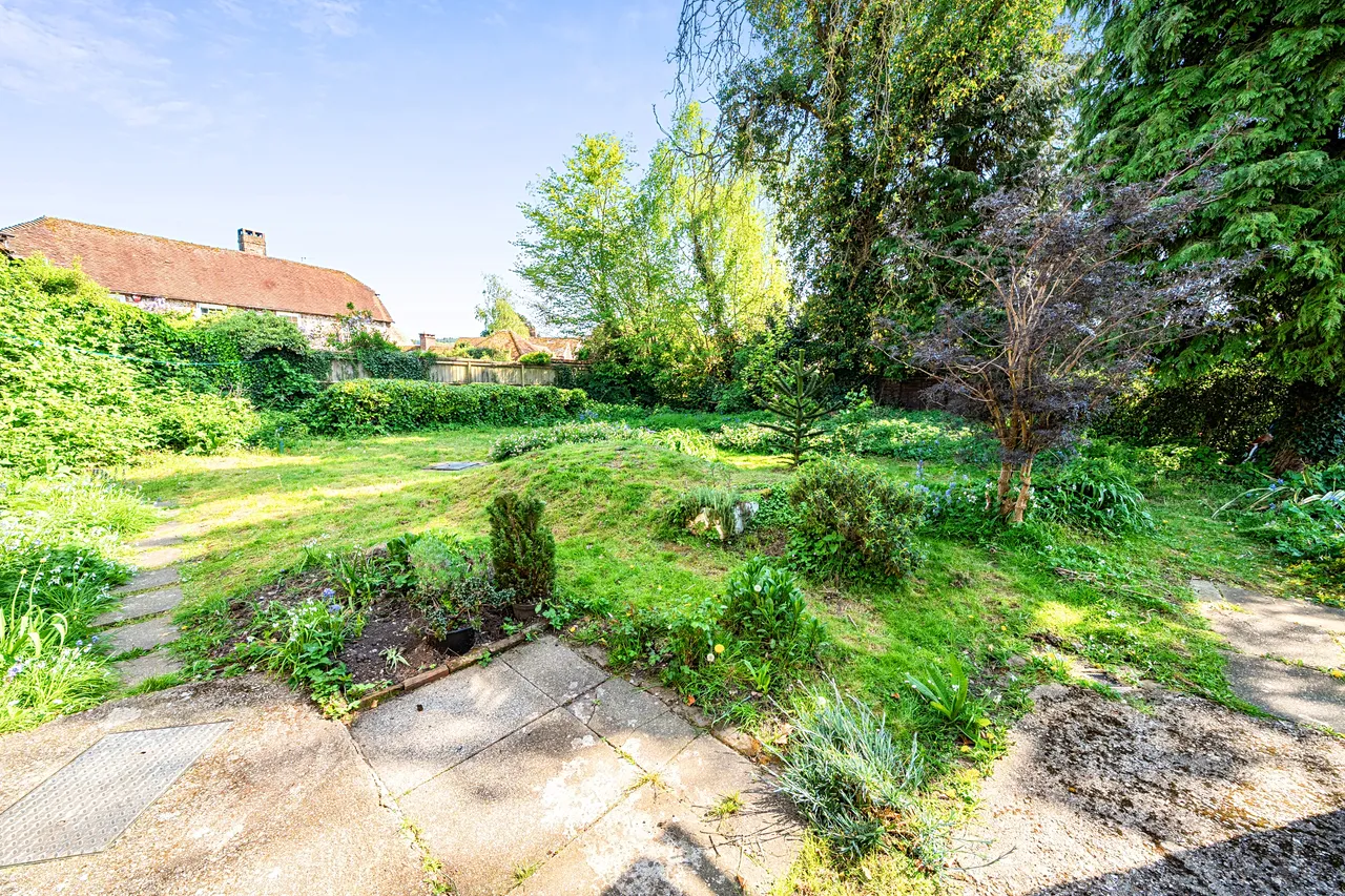 Charlton Road, Chichester, PO18, photo 3