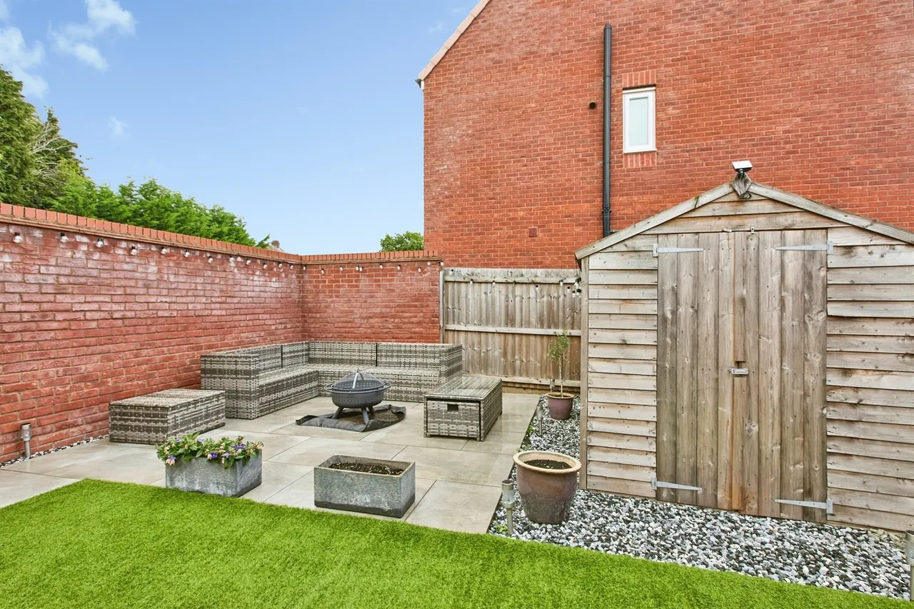 Beacon Close, Anslow, DE13, photo 15