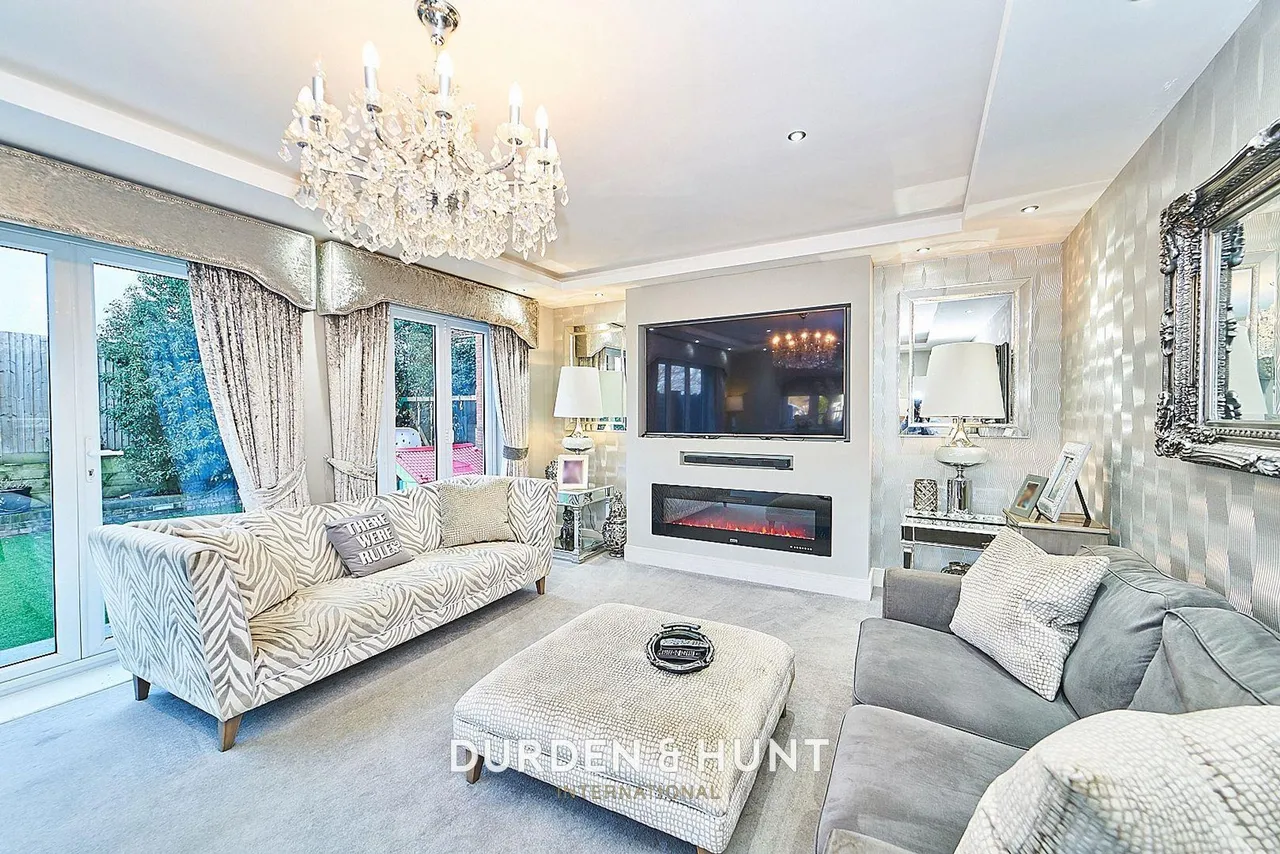 Mount Pleasant Road, Chigwell, IG7, photo 4