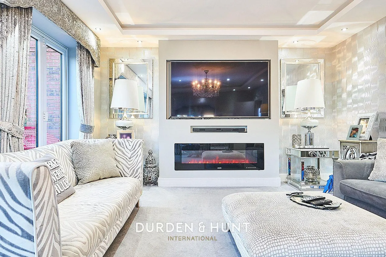 Mount Pleasant Road, Chigwell, IG7, photo 5