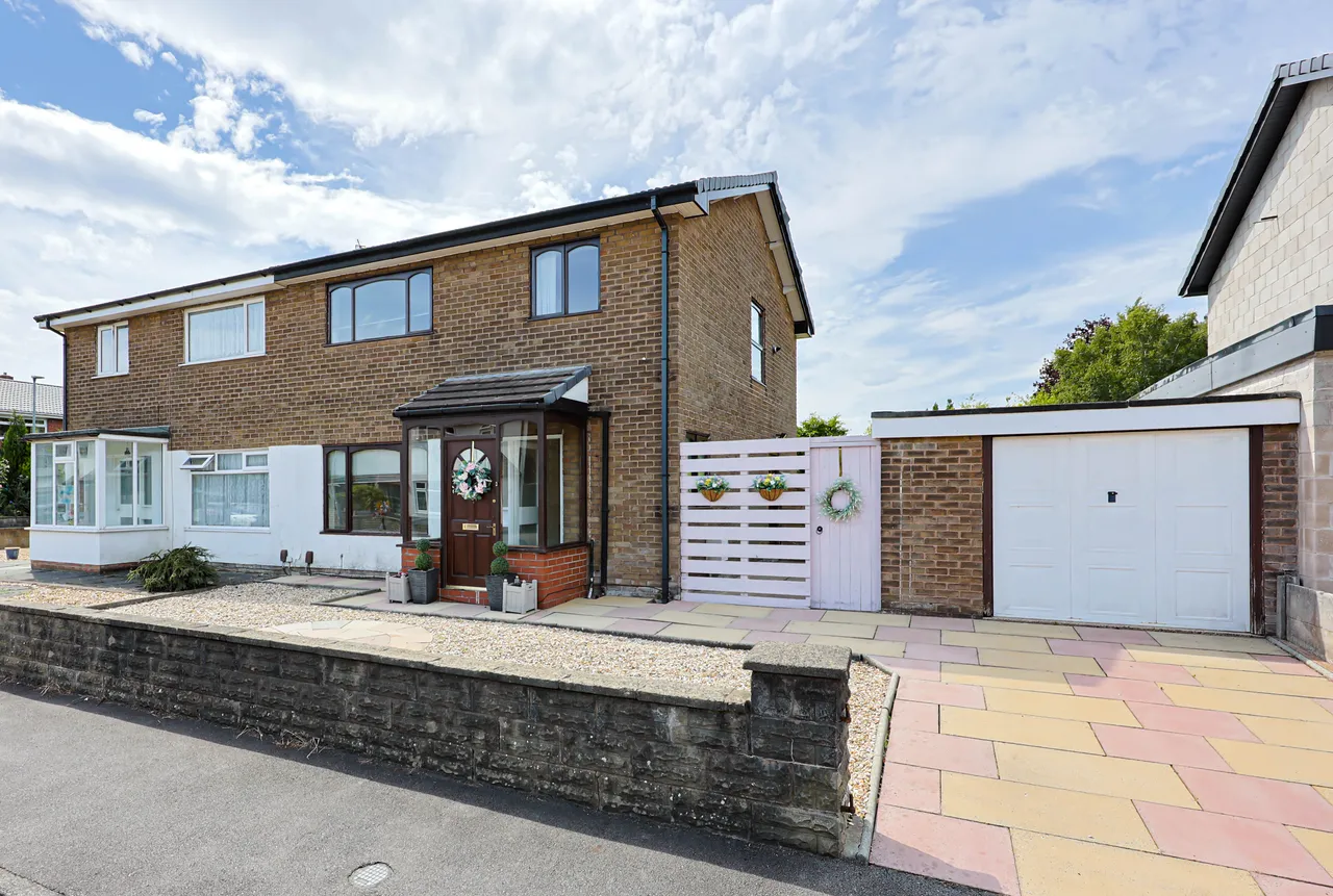 3 bed house for sale, Westfield Grove, Wigan