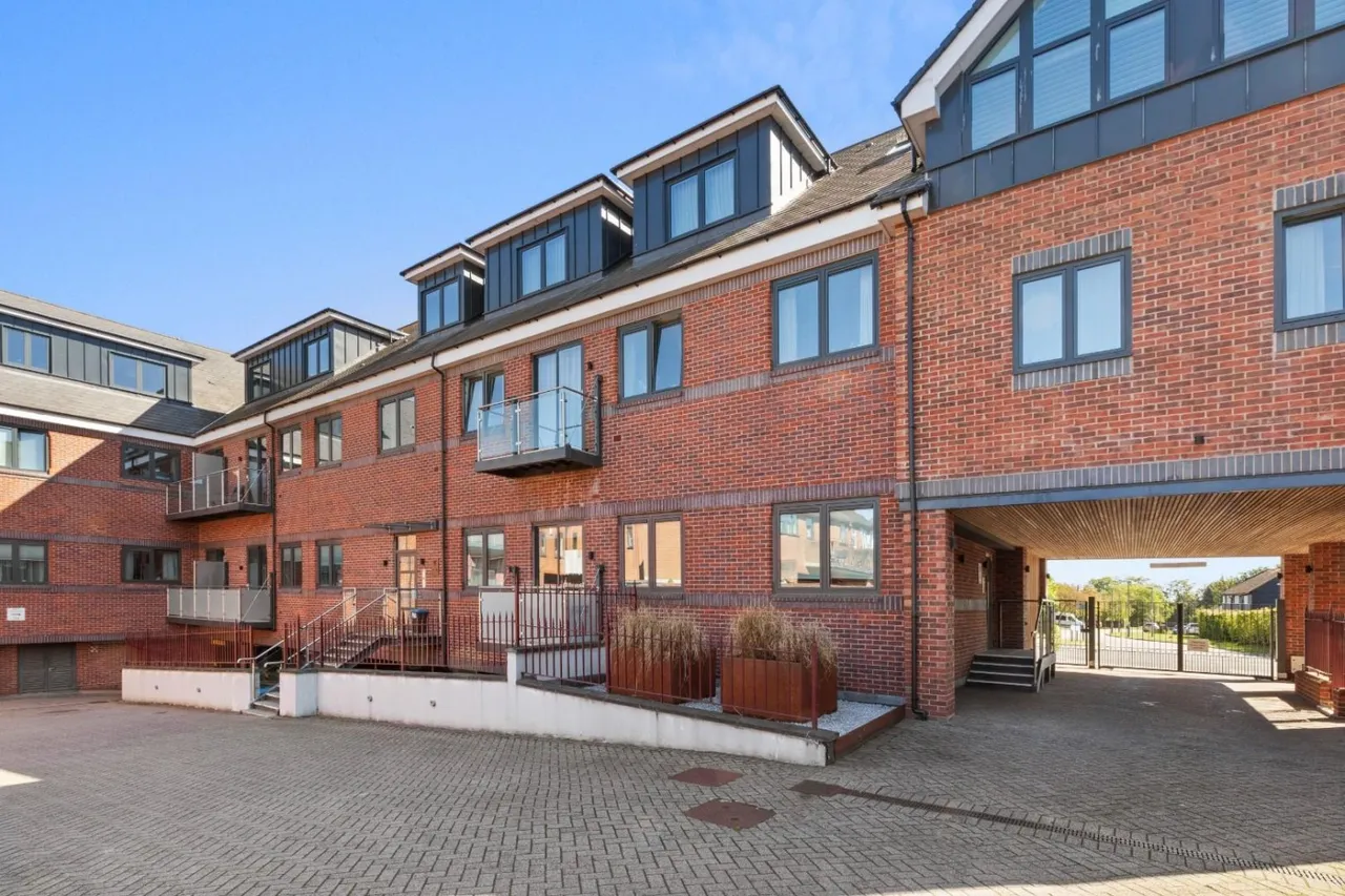 Woodside Road, Amersham, HP6, photo 17