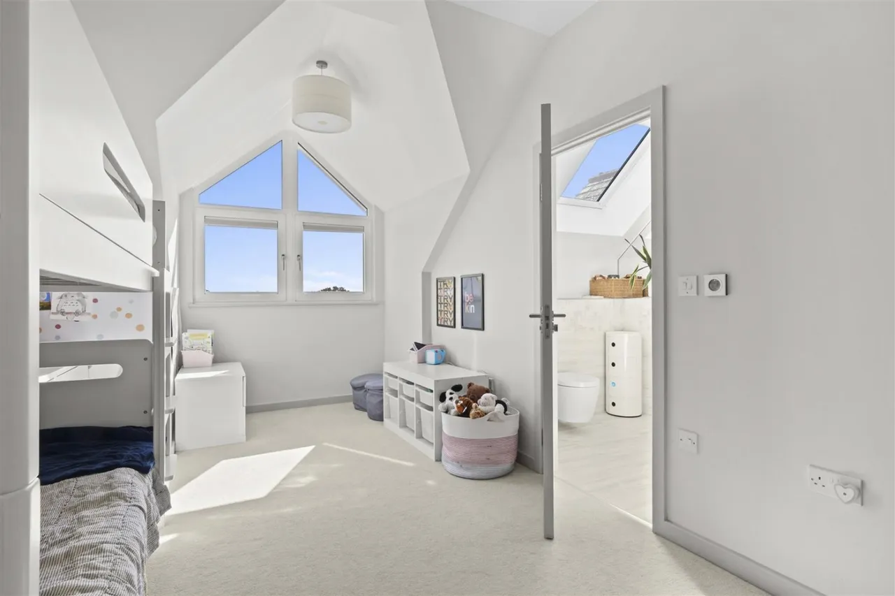 Woodside Road, Amersham, HP6, photo 12