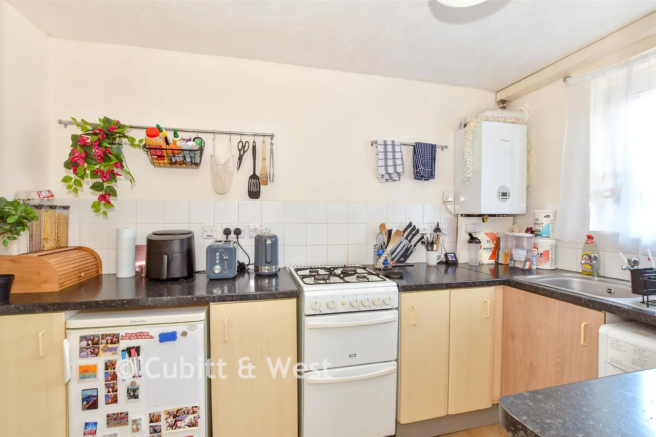 Fyning Street, Portsmouth, PO1, photo 4