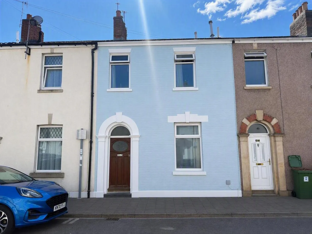 4 bed house to rent — Augusta Street, Adamsdown