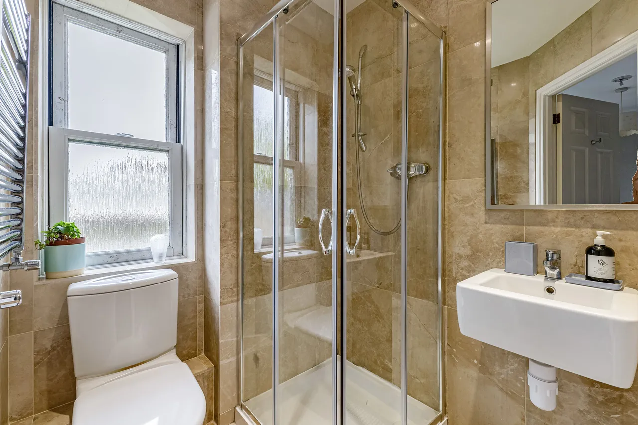 Tremes Close, Marshfield, SN14, photo 11