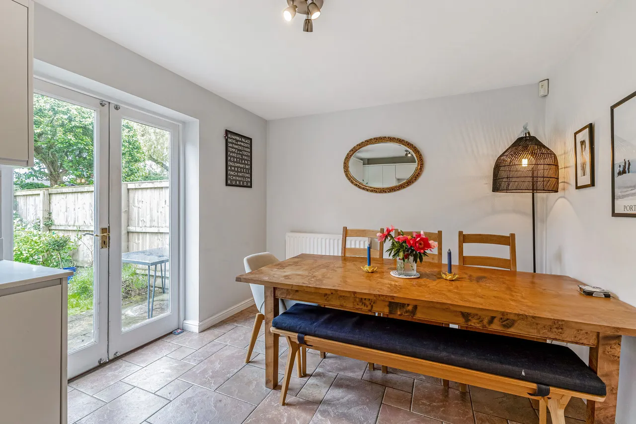 Tremes Close, Marshfield, SN14, photo 4