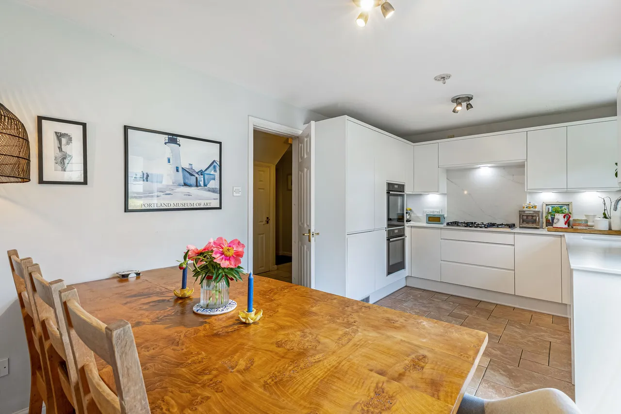 Tremes Close, Marshfield, SN14, photo 8