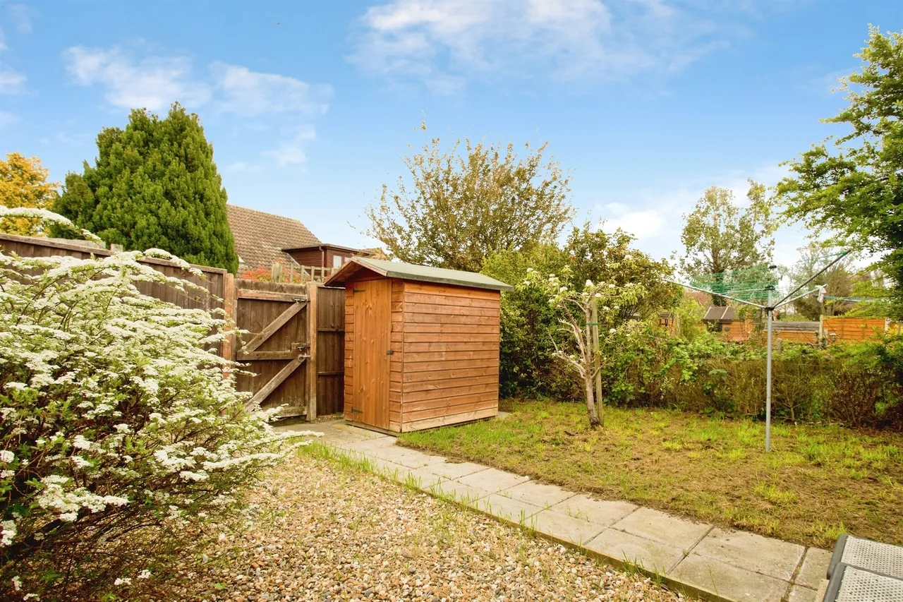 Frampton Close, Newmarket, CB8, photo 15