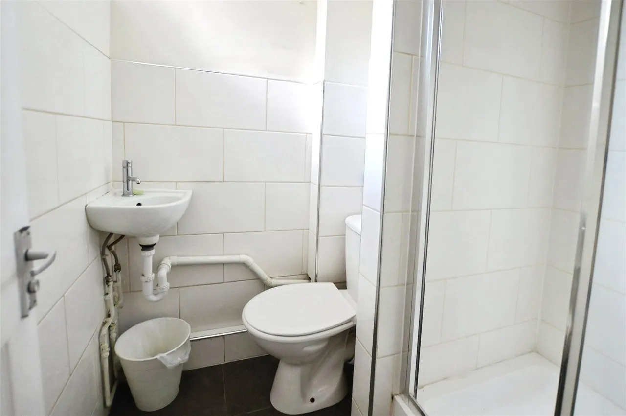 Oxwich Close, Corringham, Stanford-le-Hope, Essex, SS17, photo 5
