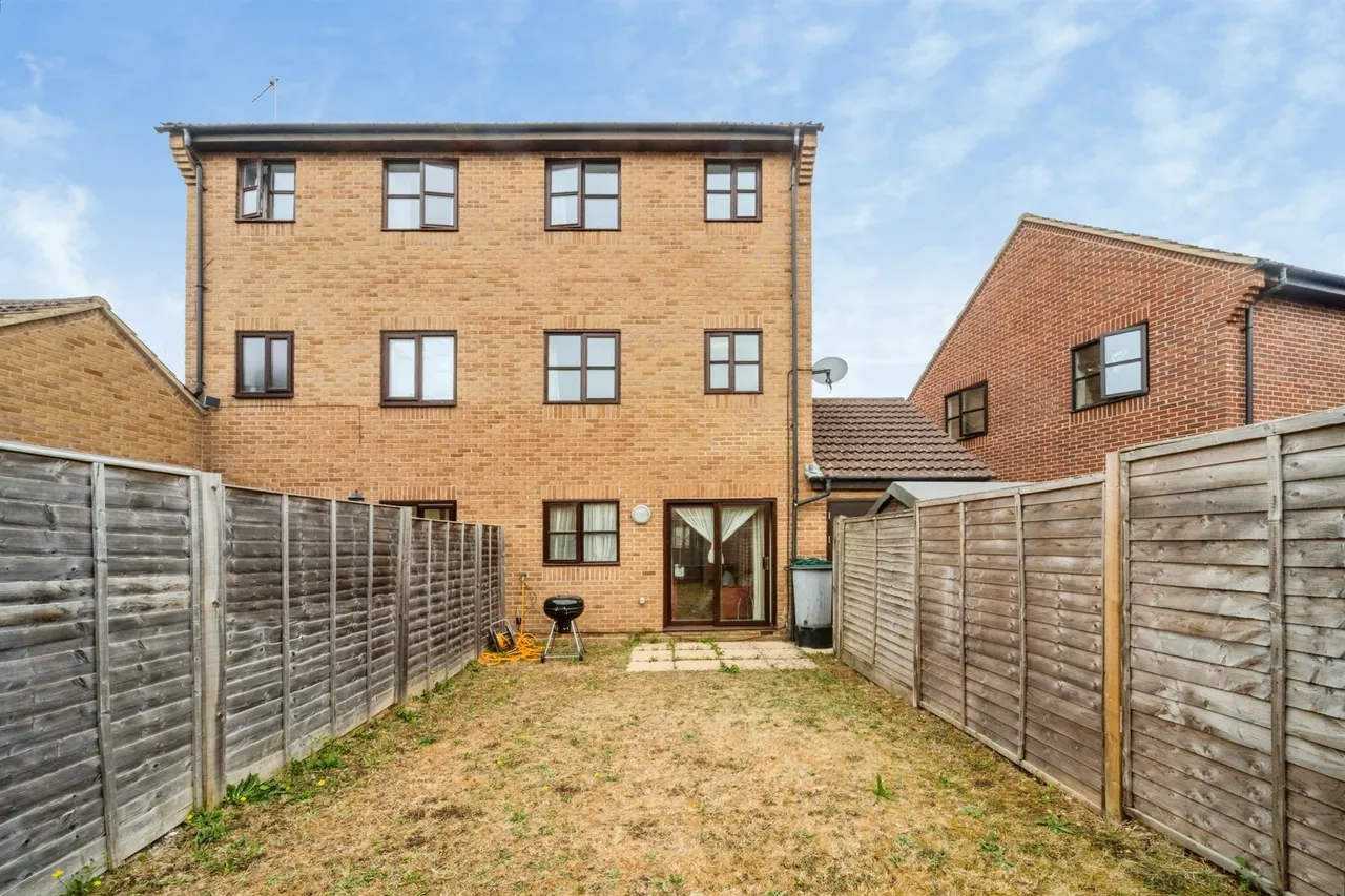 Dartington Place, Westcroft, MK4, photo 17