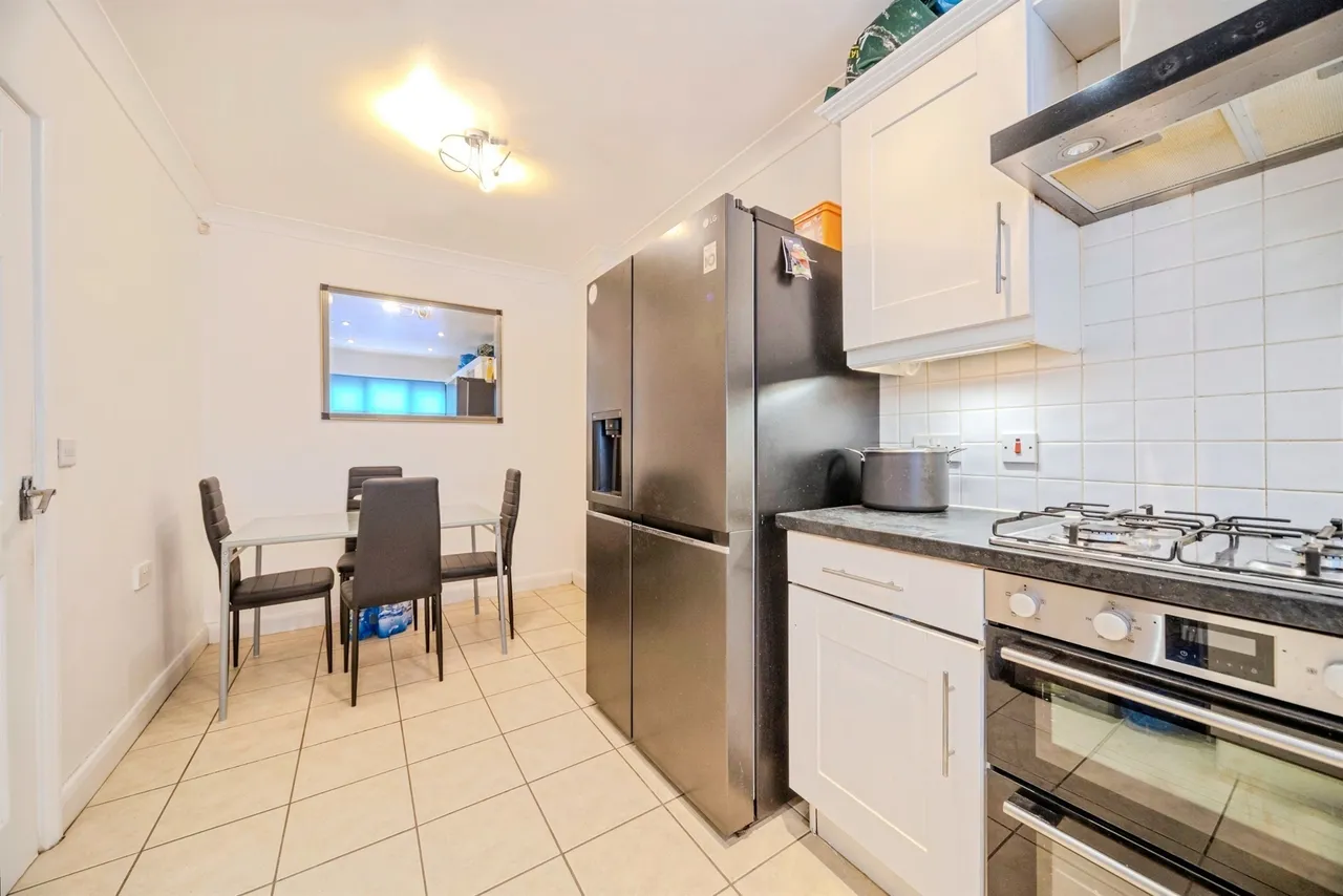 Dartington Place, Westcroft, MK4, photo 4