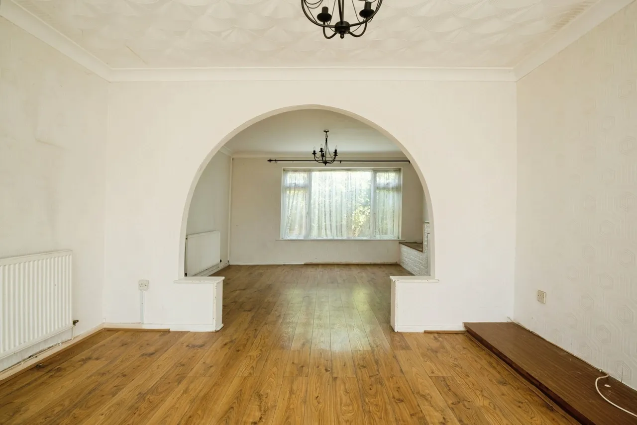 Heol Y Gaer, Cardiff, CF5, photo 3