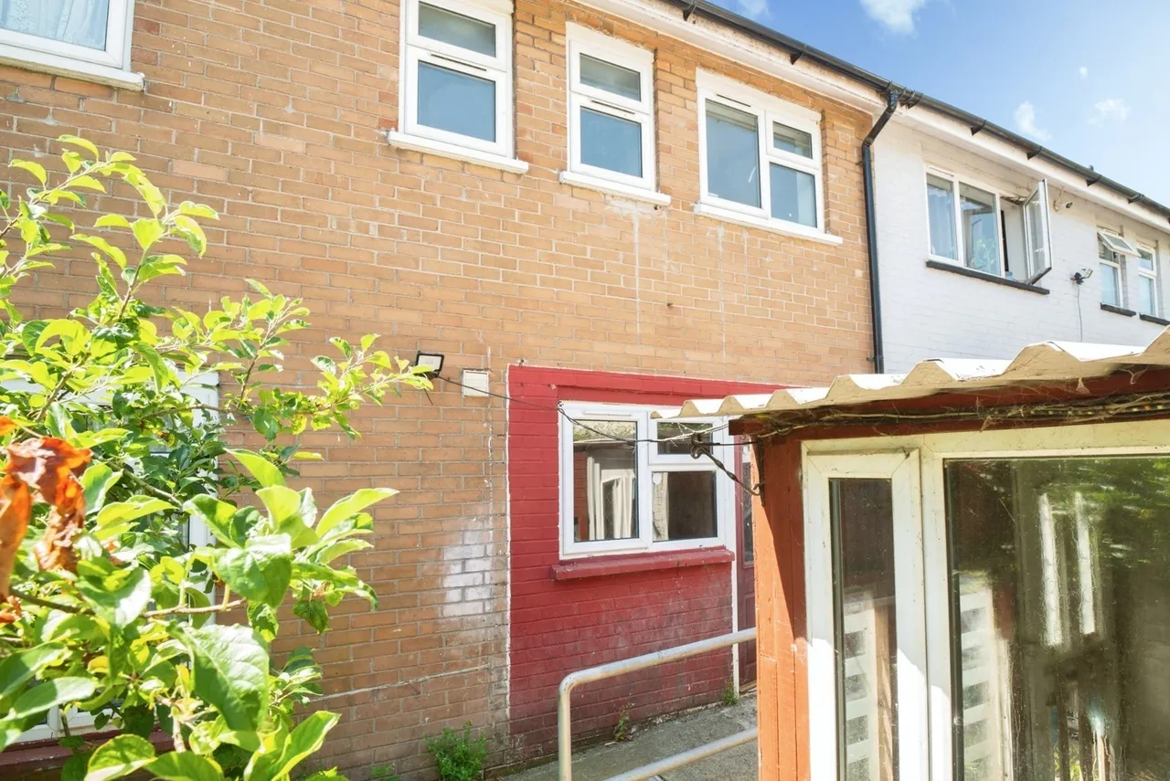 Heol Y Gaer, Cardiff, CF5, photo 23
