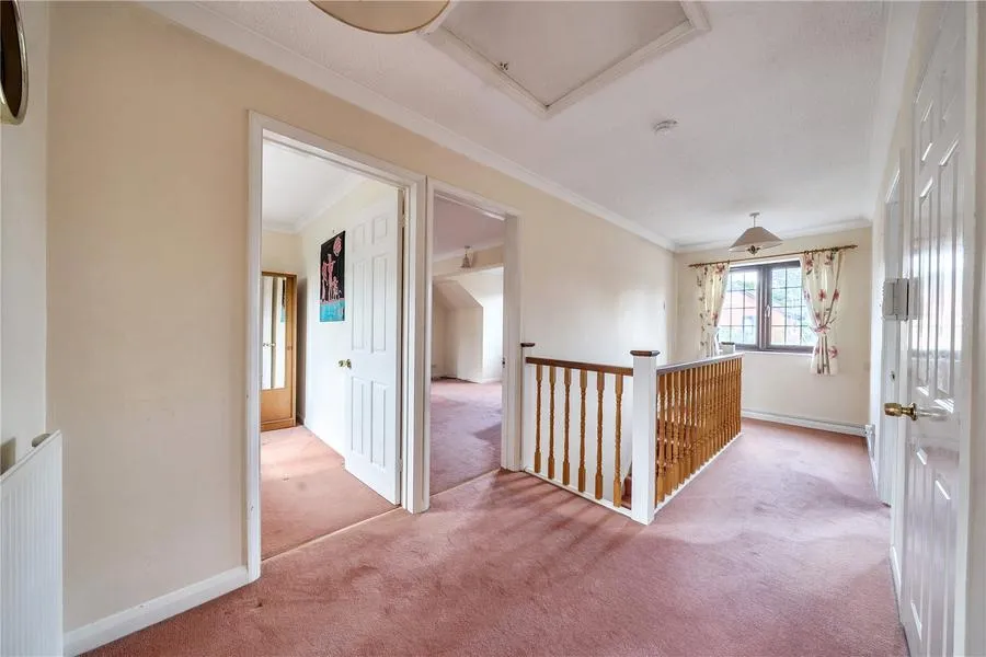 Red House Close, Lower Earley, RG6, photo 13