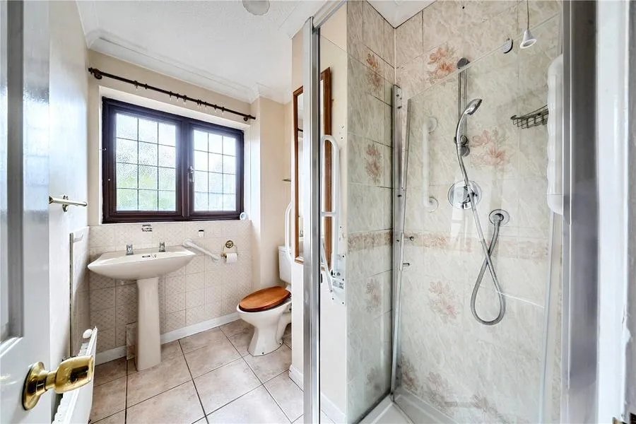 Red House Close, Lower Earley, RG6, photo 10