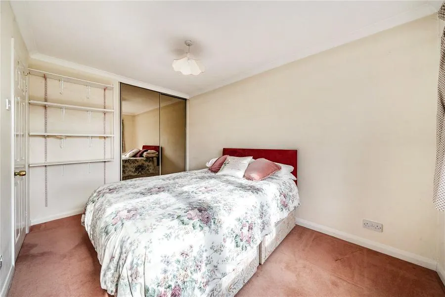 Red House Close, Lower Earley, RG6, photo 4