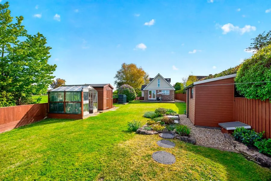 Station Road, Ningwood, PO41, photo 18