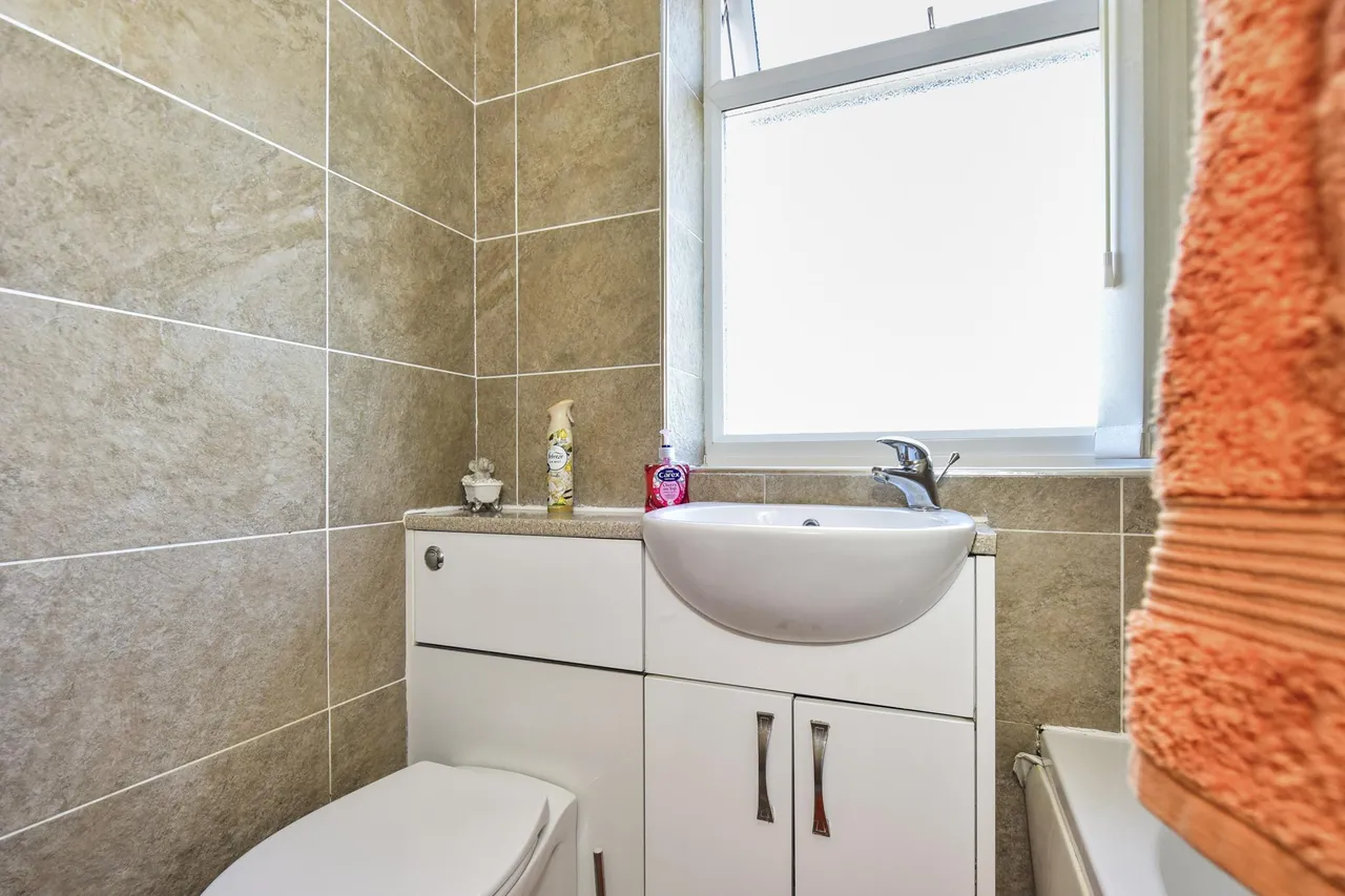 Jepson Road, Sheffield, S5, photo 18