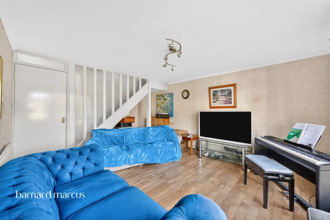 Walnut Mews, Sutton, SM2, photo 3