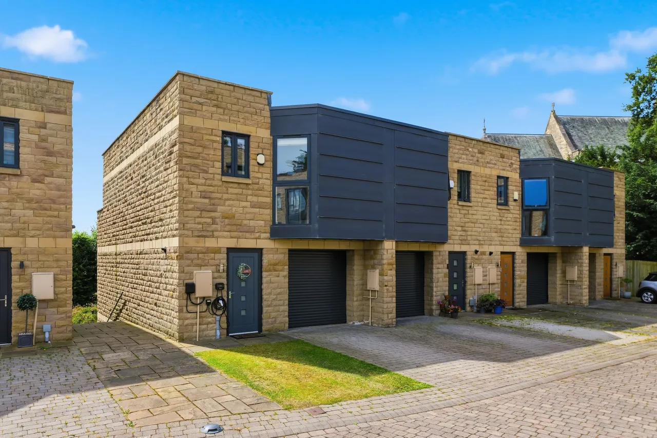 Ballard Hall Chase, Sheffield, S10, photo 35