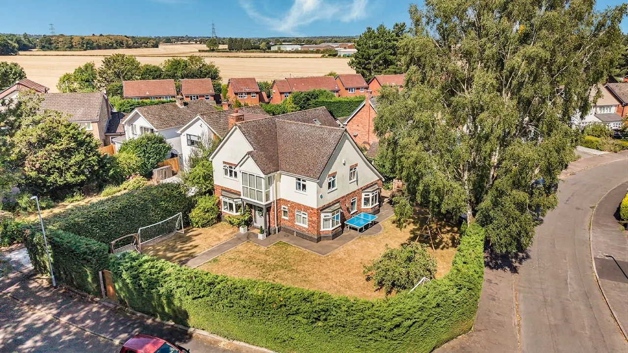 Richard Cooper Road, Lichfield, Lichfield, WS14 0NN, photo 35