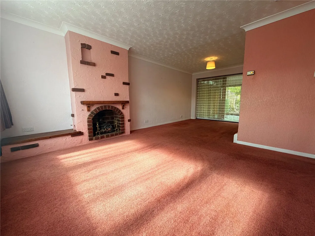 Dering Crescent, Leigh-on-Sea, Essex, SS9, photo 2
