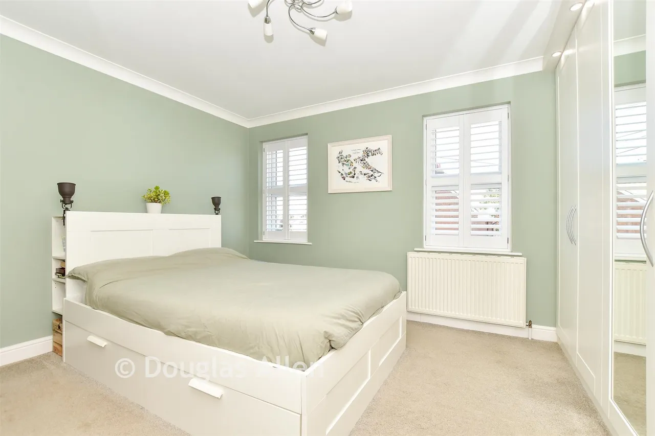 Clydesdale Road, Hornchurch, RM11, photo 6