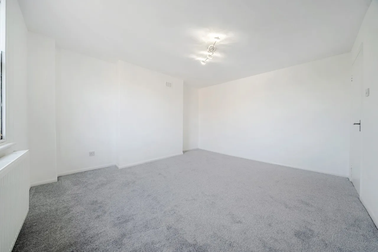 Coldharbour Lane, SE5, photo 12