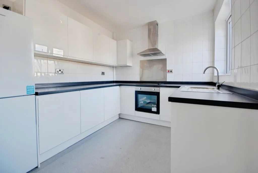 Percy Road, Watford, photo 3