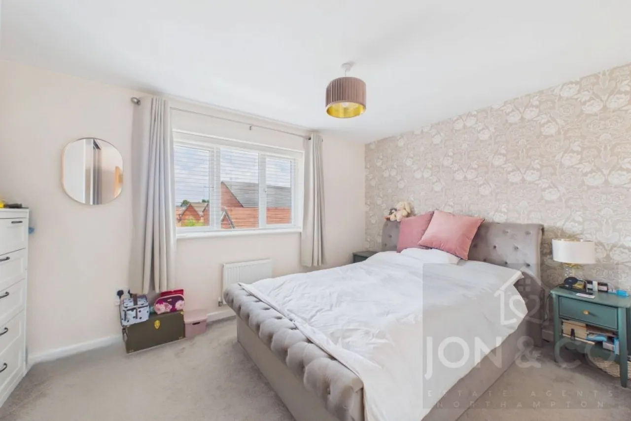Tarry Way, Buckton Fields, NN2, photo 12