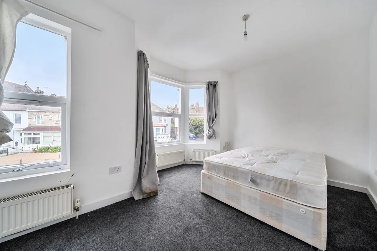 Whitehorse Lane, London, SE25, photo 8