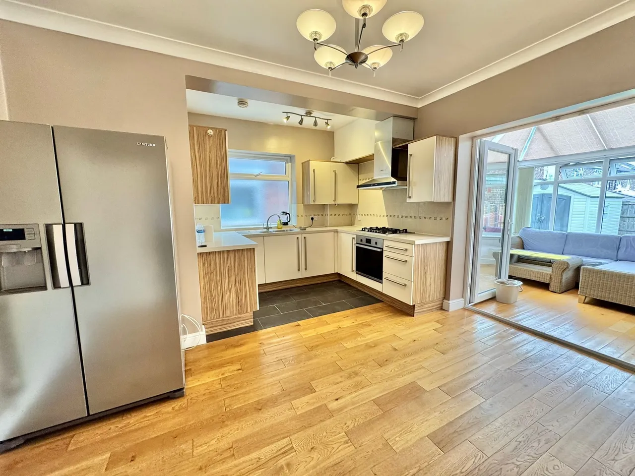 Hempshaw Lane, Stockport, SK2, photo 6