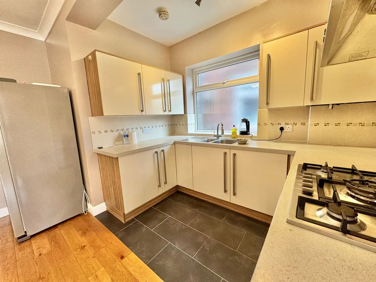 Hempshaw Lane, Stockport, SK2, photo 7