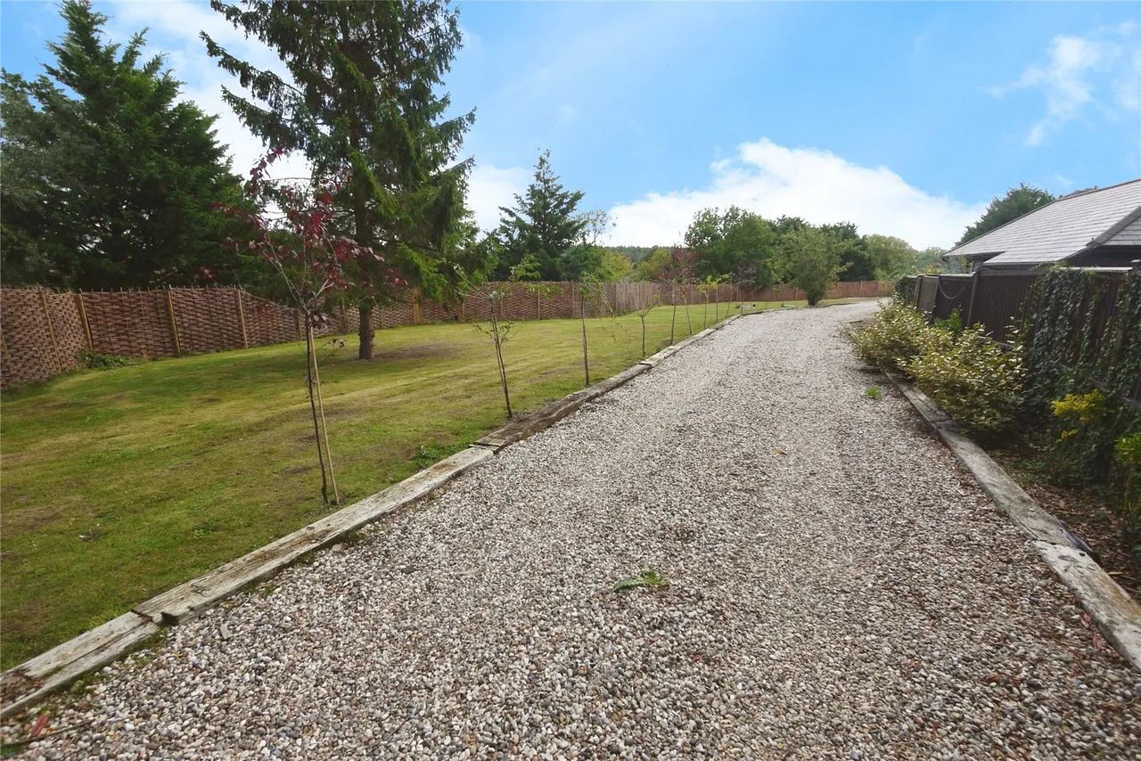 London Road, Stanford Rivers, CM5, photo 27