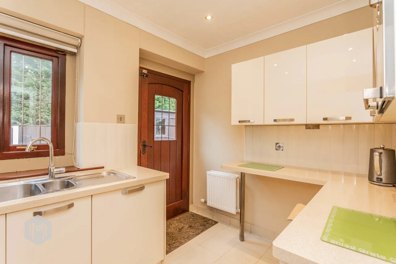Dove Bank Mews, 883 Radcliffe Road, Bolton, BL3 1AJ, photo 4