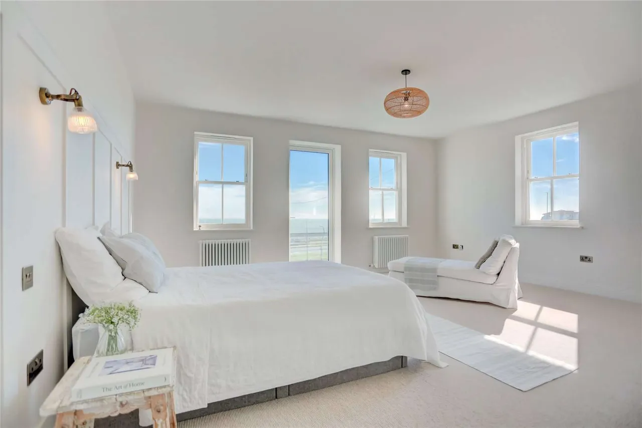 Roedean Way, Brighton, East Sussex, BN2 5RJ, photo 11