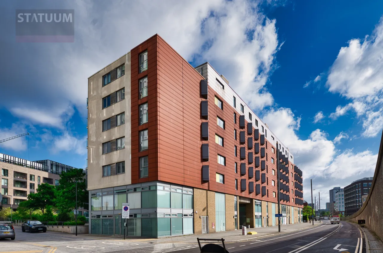 High Street, Stratford, E15, photo 22