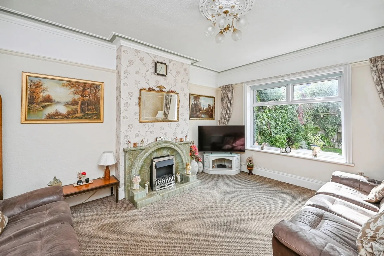 Coronation Drive, Crosby, L23, photo 5