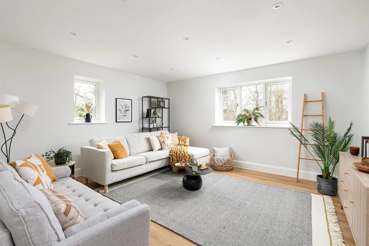 Polebarn Road, Trowbridge, BA14, photo 5