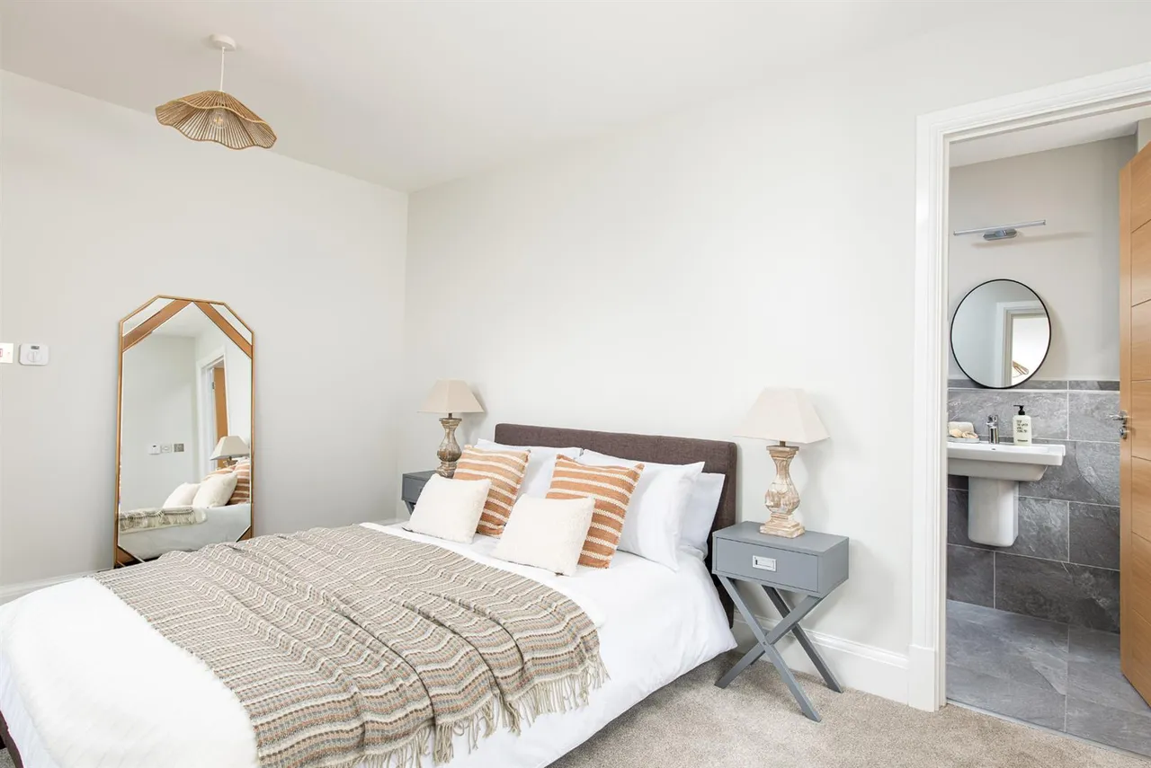 Polebarn Road, Trowbridge, BA14, photo 9