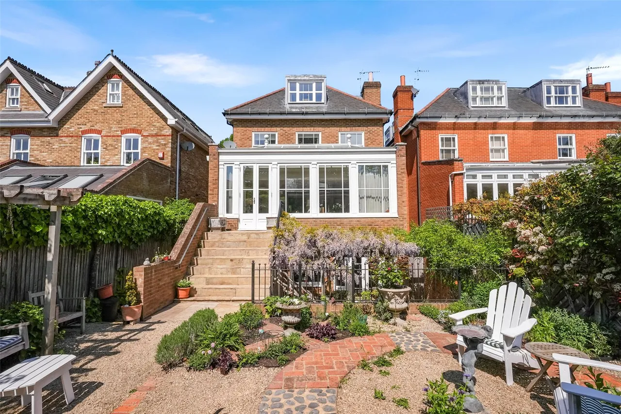 Cromwell Road, Teddington, TW11 9EN, photo 20