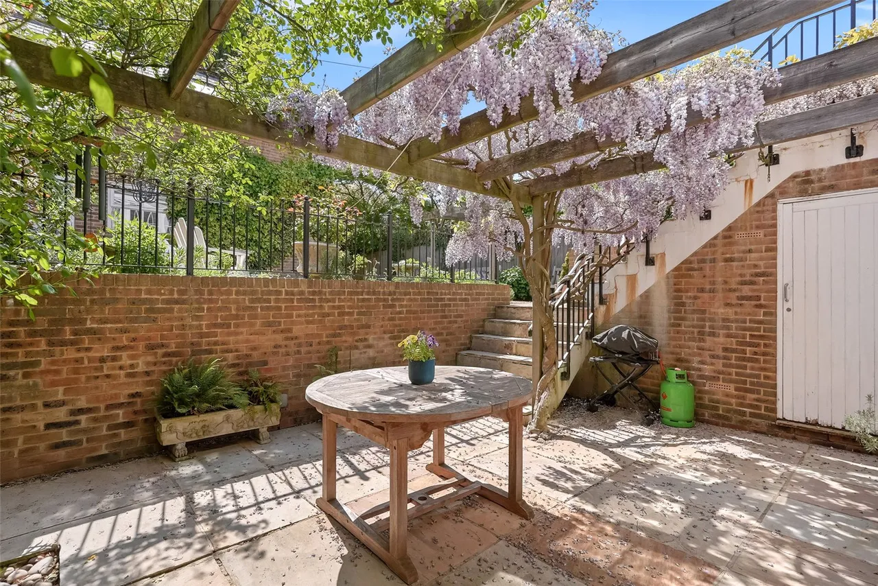 Cromwell Road, Teddington, TW11 9EN, photo 18