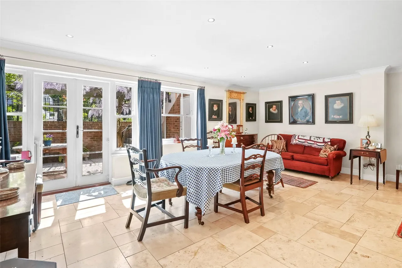 Cromwell Road, Teddington, TW11 9EN, photo 7