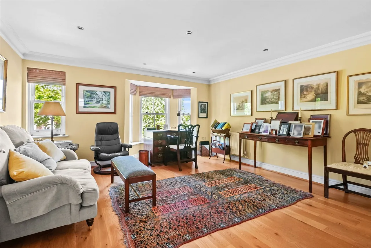 Cromwell Road, Teddington, TW11 9EN, photo 9