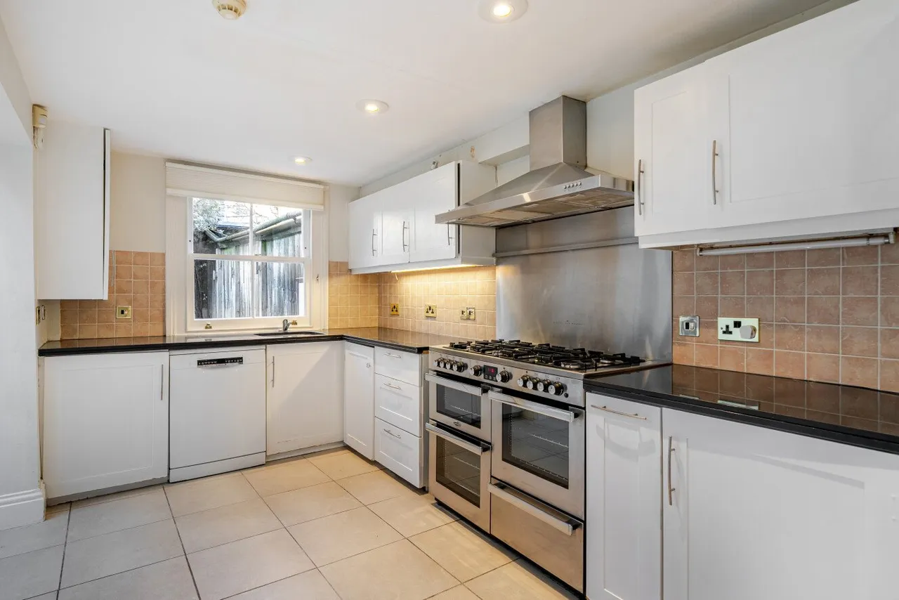 Southfields Road, East Putney, London, SW18, photo 4