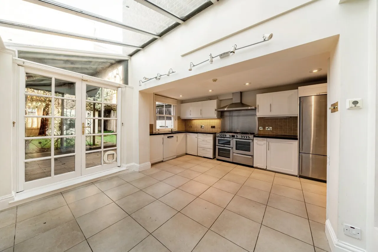 Southfields Road, East Putney, London, SW18, photo 6