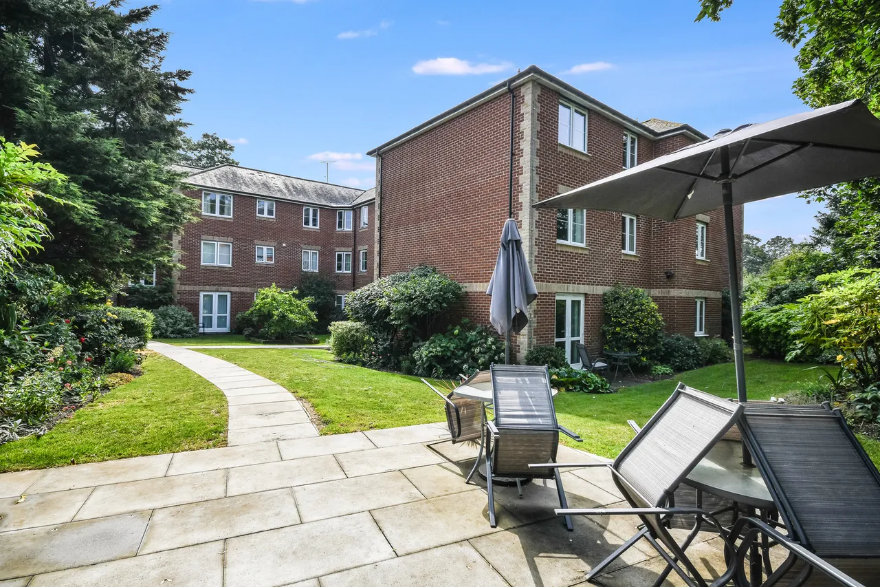 Flat 33 Chancellor Court, Broomfield Road, Chelmsford, Essex, CM1 1RY, photo 13